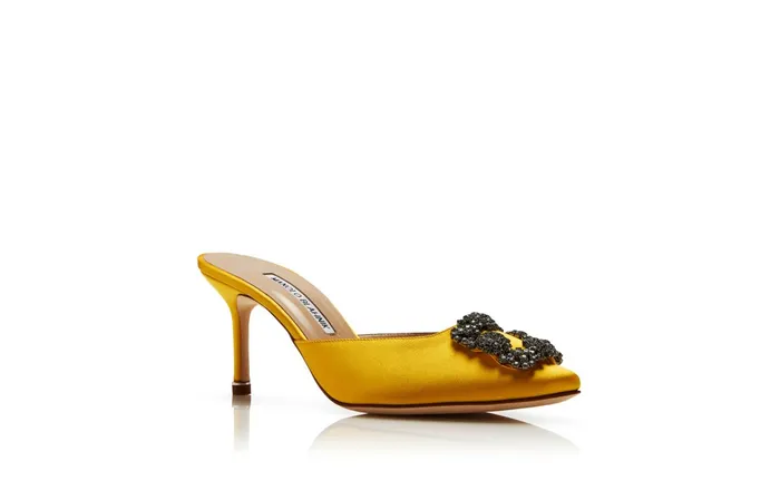 Women Mid Heels Manolo Blahnik HANGISIMU Yellow Satin Jewel Buckle Mules