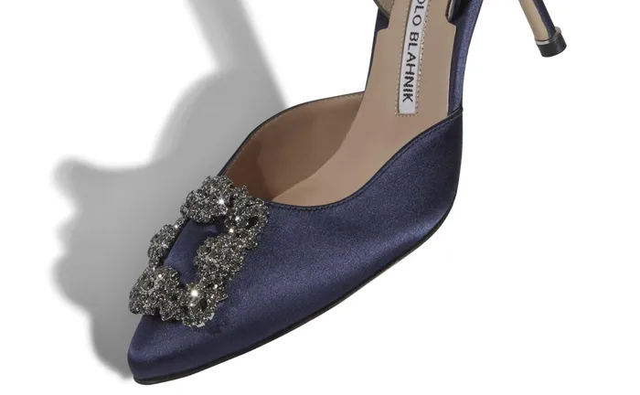 Women Mid Heels Manolo Blahnik HANGISLI Navy Blue Satin Jewel Buckle Slingback Pumps Women Mid Heels Manolo Blahnik HANGISLI Navy Blue Satin Jewel Buckle Slingback Pumps