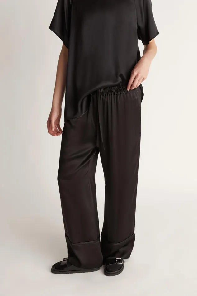 Women Pants And Shorts Lee Mathews Stella Silk Satin Pant Black