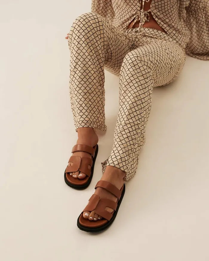 Women Sandals and Slides Billini THEON 8211 TAN