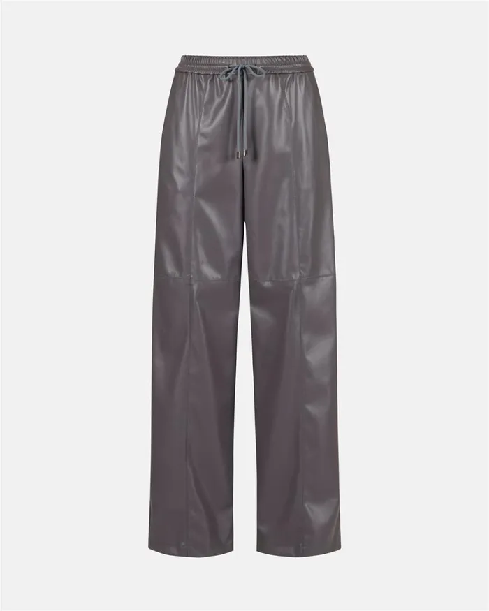 Women TROUSERS Iceberg Joggers Fit Trousers In Faux Leather Women TROUSERS Iceberg Joggers Fit Trousers In Faux Leather