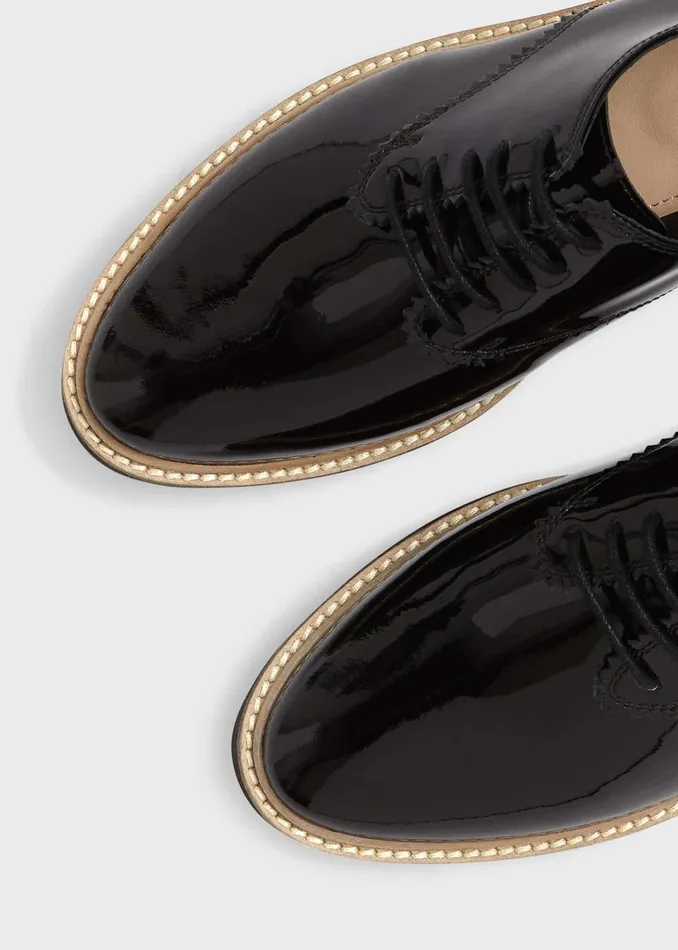 Womens Chelsey Leather Flat Shoes Black Hobbs Flats and Pumps On Sale