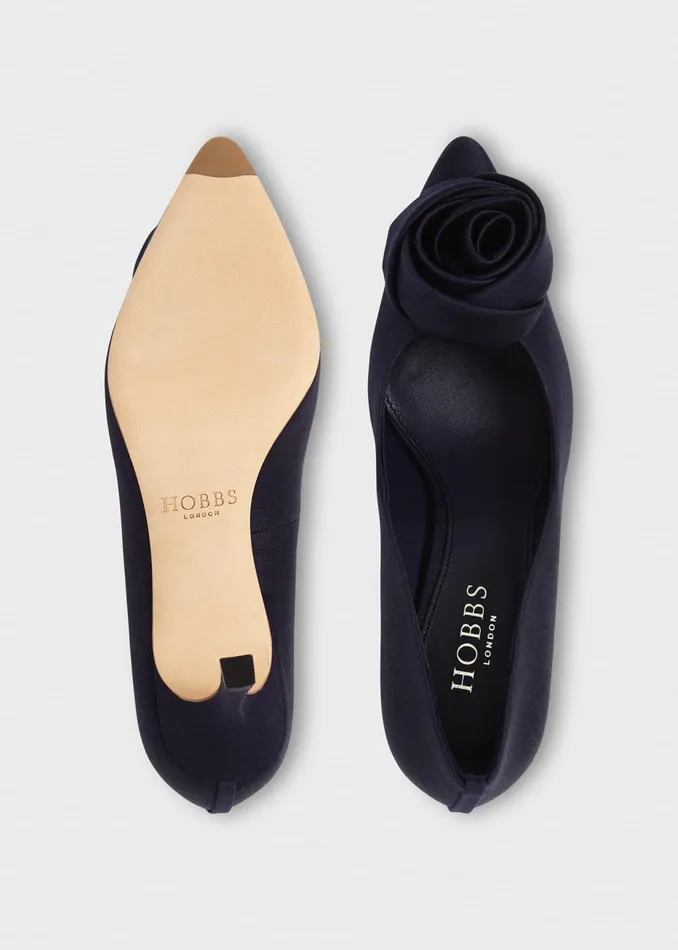 Womens Monroe Court Navy Hobbs Heels