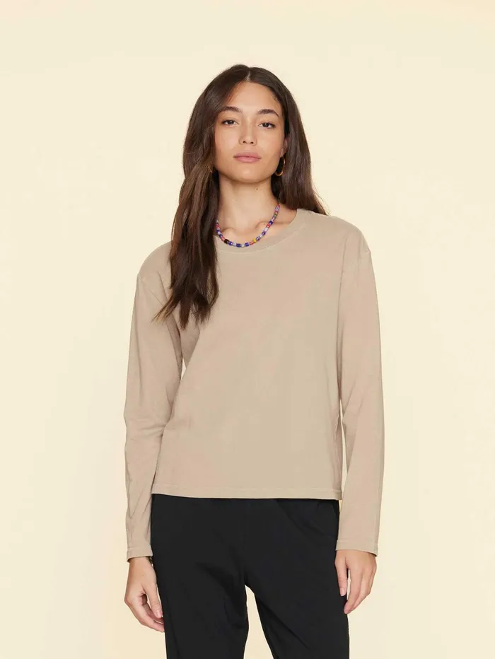 XRENA Twine Taupe Nico Tee Women Sweats and Tees