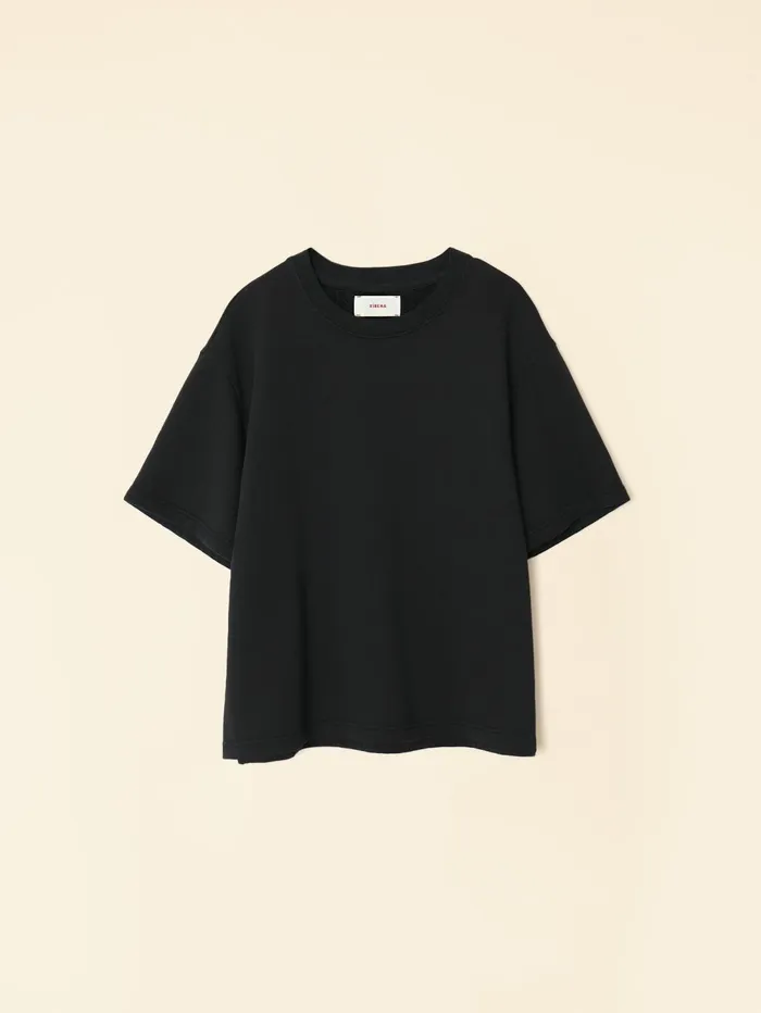 XRENA Vintage Black Andye Sweatshirt Women Sweats and Tees XRENA Vintage Black Andye Sweatshirt Women Sweats and Tees